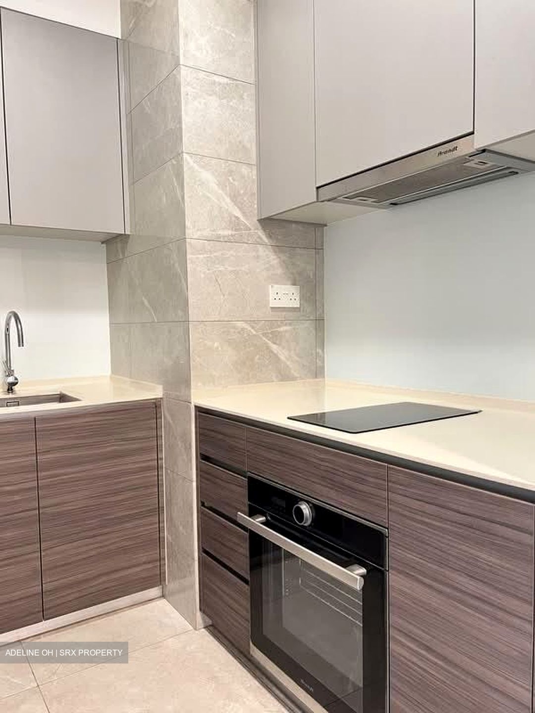 Stirling Residences (D3), Apartment #585596911